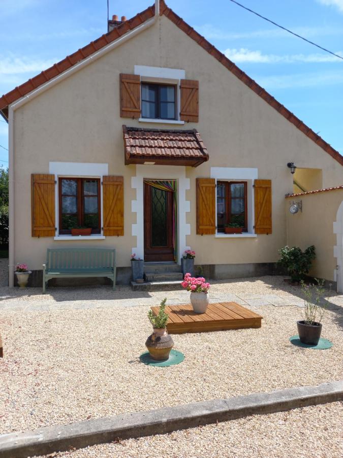 Chambres D' Hotes A Benaize Coulonges  Εξωτερικό φωτογραφία