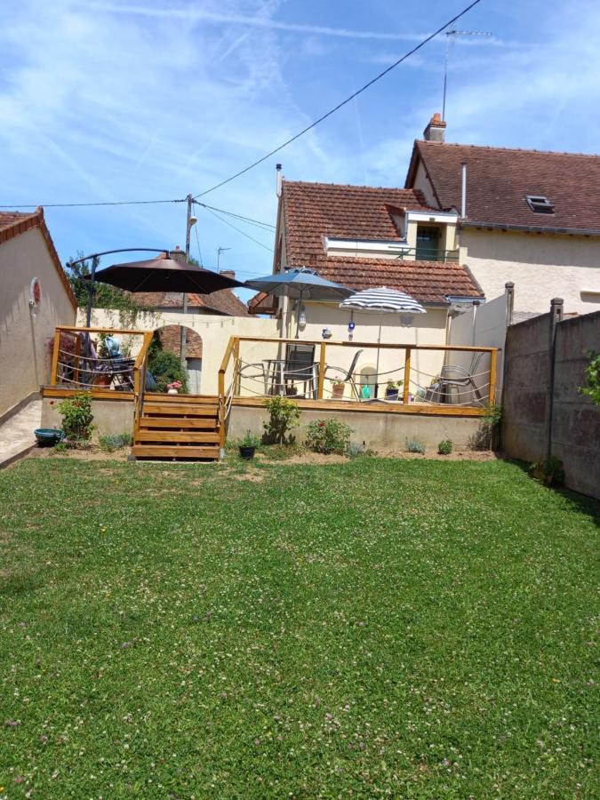 Chambres D' Hotes A Benaize Coulonges  Εξωτερικό φωτογραφία